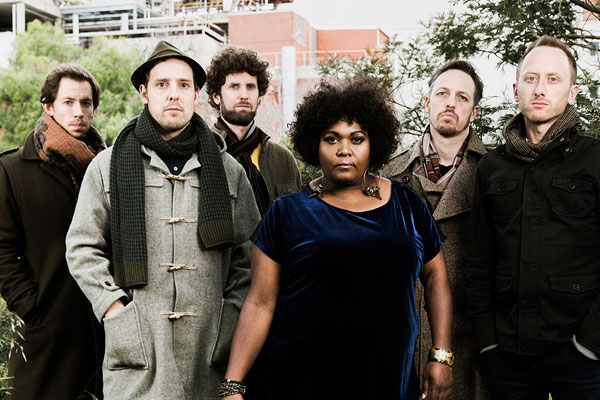 EMMA DONOVAN AND THE PUTBACKS