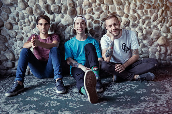INDIAN SUMMER – HELLIONS